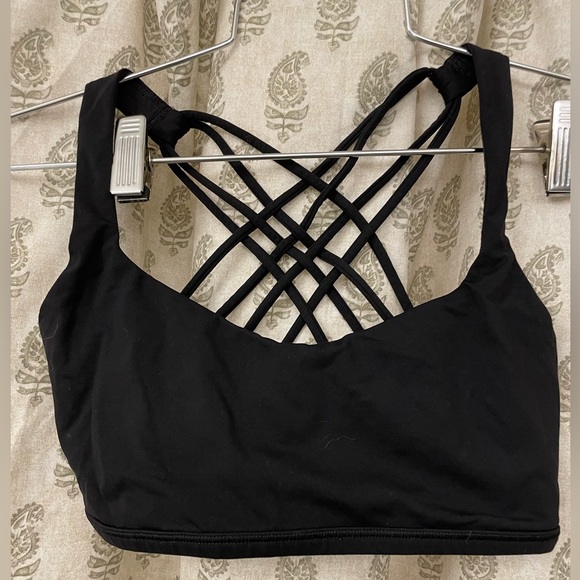 Lululemon sports bra - Picture 3 of 4